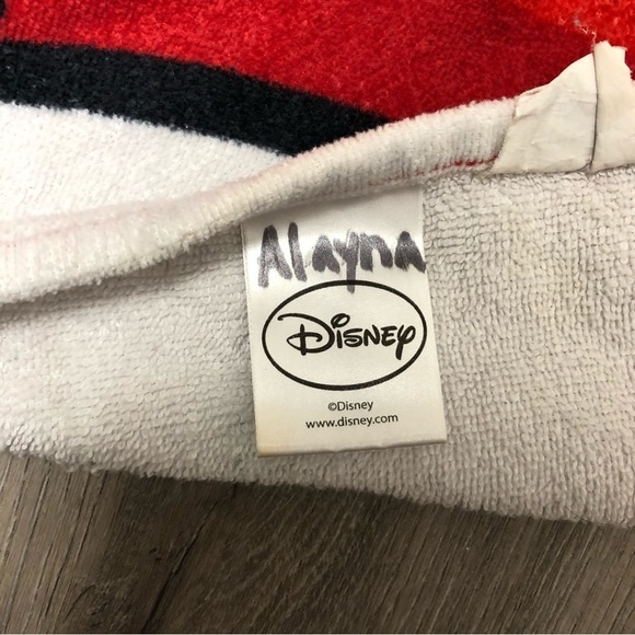 Disney Mickey Mouse Beach Towel Vintage Y2K Walt Disney World Swim Red Black - Picture 3 of 5